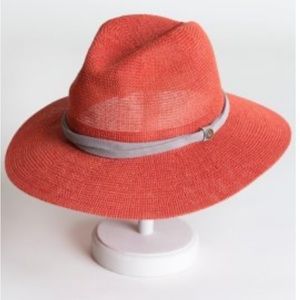 Good in Bros. Fatima Packable Straw-Blend Fedora Hat - women’s size M